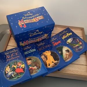 Disney StoryBook Music Box Set📚